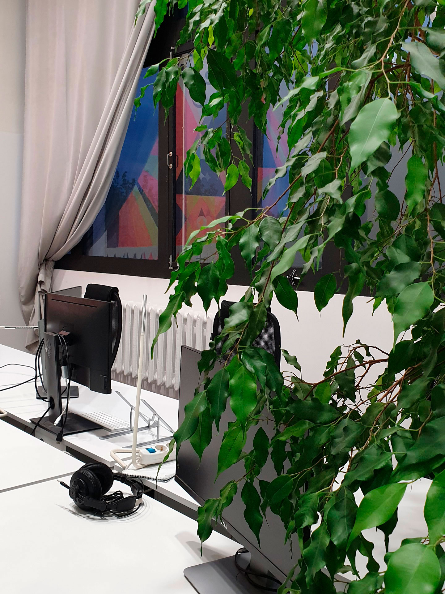 Dynamic Content Image